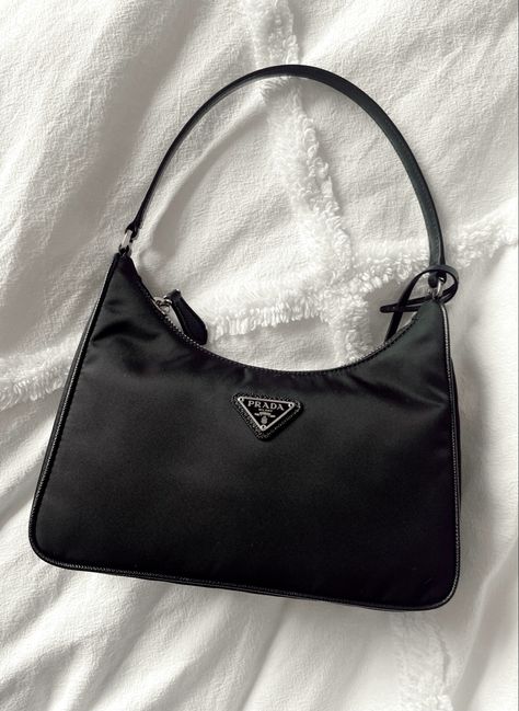 Prada Re-Edition 2005 Re-Nylon mini bag Prada Black Bag, Black Prada Bag, Hand Bags Ideas, Prada Mini Bag, Prada Nylon Bag, Prada Re Edition 2005, Black Mini Bag, Sacs Tote Bags, Prada Mini