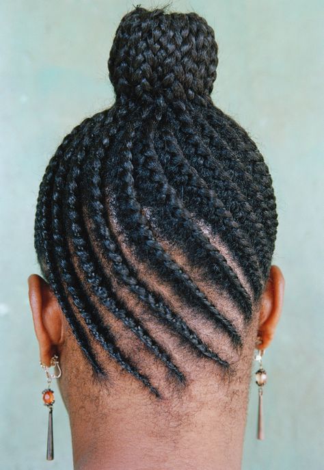 How to Wash Your Box Braids or Cornrows So They Don't Get Frizzy or Moldy | Allure Wash Braids, Cornrow Braids, Carols Daughter Products, Cleansing Shampoo, Protective Style, Clarifying Shampoo, Scalp Health, Cornrow, Design Essentials