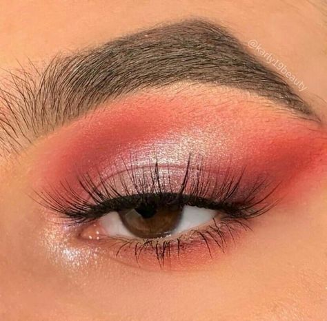 Makeup Quotes Inspirational, Cute Makeup Hacks, Coral Eye Makeup, Red Eyeshadow Makeup, Red Eyeshadow Look, Rosa Make-up, Pink Eyeshadow Look, Light Makeup Looks, Simple Eyeshadow