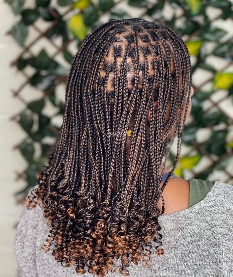 Shoulder Length Box Braids, Bob Braids Hairstyles, Short Box Braids Hairstyles, Short Box Braids, African Hair Braiding Styles, Box Braids Hairstyles For Black Women, Braided Cornrow Hairstyles, Cute Box Braids Hairstyles, Twist Braid Hairstyles