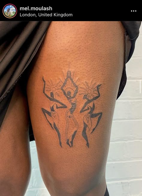 Tattoo Bein Frau, Jesus Hands, Vegvisir Tattoo, Dark Skin Tattoo, Sunshine Tattoo, Earthy Tattoos, Hands Tattoo, African Tattoo, Women Dancing