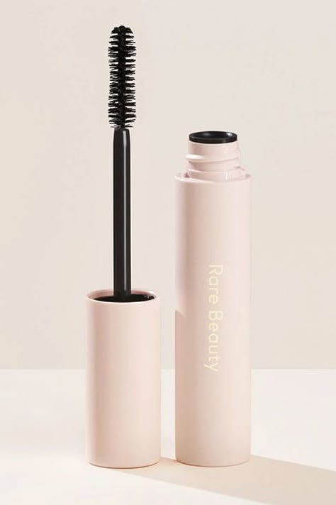 Redefine your lash game with Rare Beauty's Perfect Strokes Universal Volumizing Mascara. Our editor shares her honest review. Rare Beauty Mascara, Rare Beauty Makeup, Rare Beauty By Selena Gomez, Preppy Makeup, Mascara Review, Sephora Skin Care, Makeup List, Volumizing Mascara, Beauty Lash