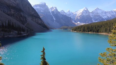 3ohbBuw.gif (1000×563) Canada Gif, Canadian National Parks, Good Scenery, Nature Gifs, Banff Alberta Canada, River Flow In You, Best National Parks, Kindle Publishing, Banff Alberta