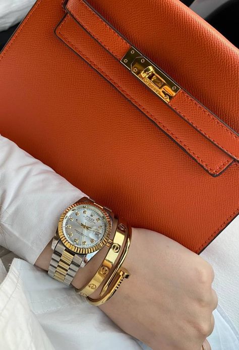 Trendy Watches Women, Elegant Watches Women, Rolex Watches Women, Trendy Watches, Hermes Kelly Bag, Gold Watches, Expensive Jewelry Luxury, Luxe Jewelry, Best Friend Jewelry