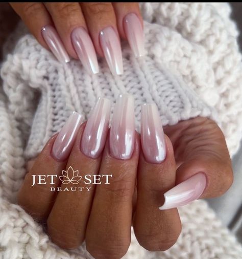 Baby Boomers Nails, Mirror Nails, Grunge Nails, Basic Nails, White Nail Designs, Metallic Nails, Baby Boomer, Xmas Nails, Nails Inspo