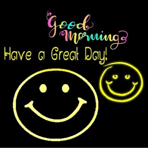 Good Morning Sister Images, Day And Night Quotes, Big Sis Lil Bro, Animated Smiley Faces, Gif Good Morning, Cute Good Morning Gif, Good Morning Gifs, Good Morning Smiley, Morning Gifs