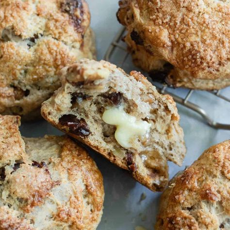 Tender, buttery date scones made with walnuts. A perfect breakfast, brunch or snack to enjoy with coffee! And they're naturally sweetened. Savory Scones Recipe, Walnut Scones, Cottage Cheese Smoothie, Date Scones, Date And Walnut, Cottage Cheese Desserts, Sweet Potato Dessert, Almond Pancakes, Old Fashioned Bread Pudding