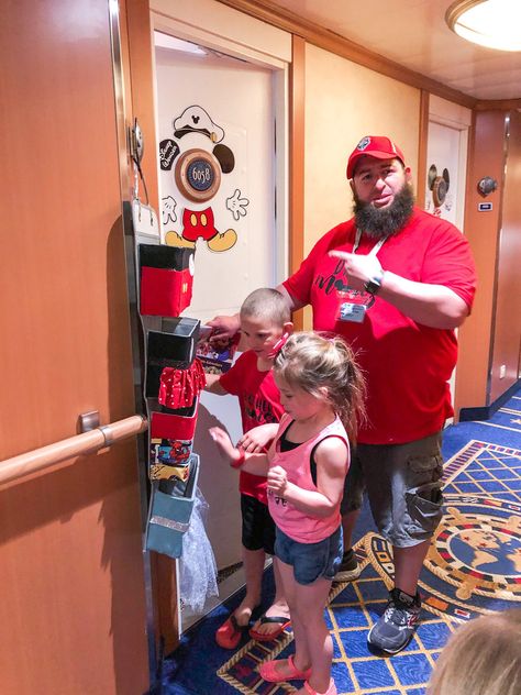 Disney Cruise Outfits Family, Disney Cruise Packing List 2023, Disney Cruise Must Haves, Disney Cruise Family Outfits, Pirate Night Disney Cruise Outfit Diy, Disney Cruise Outfit Ideas, Disney Cruise Pirate Night Outfit Family Vacations, Disney Pirate Night Outfit, Pixie Dust Ideas For Disney Cruise