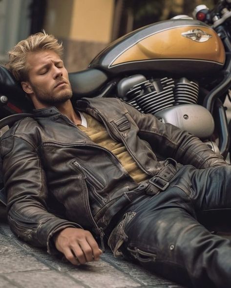 Motorcycle Suits Men, Motorcycle Leathers Suit, Adventurous Men, Leather Fashion Men, Mens Leather Clothing, Biker Gear, Man About Town, Mens Leather Pants, Gents Fashion