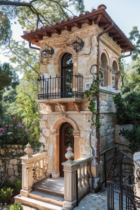 Small Castle House, Tiny Castle, Ingenious Ideas, Stone Castle, Crooked House, Castle Home, Tiny House Inspiration, Unusual Homes, Tower House