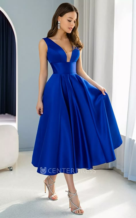 Tea Length Cocktail Dresses, Mermaid Ball Gowns, Tea Length Bridesmaid Dresses, Cocktail Dress Classy, Dress With Ruching, Mob Dress, Blue Pool, Dress With Pleats, Satin Cocktail Dress