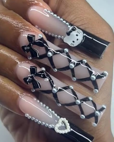 Goth Nails Stiletto Long, Corset Nails Designs, Nails With Jewels Rhinestones, Nails Guys, Corset Nails, Fye Nails, Henna Nails, Punk Nails, Girly Acrylic