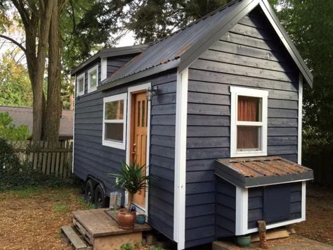 240 Sq. Ft. Tiny House in Seattle | pinned by haw-creek.com Tiny House Exterior, Tiny Houses For Rent, House Design Exterior, Tiny House Listings, House Siding, Tiny House Movement, Tiny Spaces, Tiny Houses For Sale, Tiny House Cabin