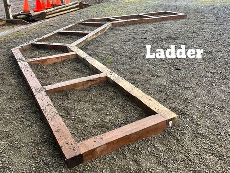 Ladder Horse Training Ground Work, Horse Obstacles, Obstacle Course Training, Horse Jumps, Course Ideas, Dream Horse Barns, Barn Storage, Horse Exercises, Horse Trail