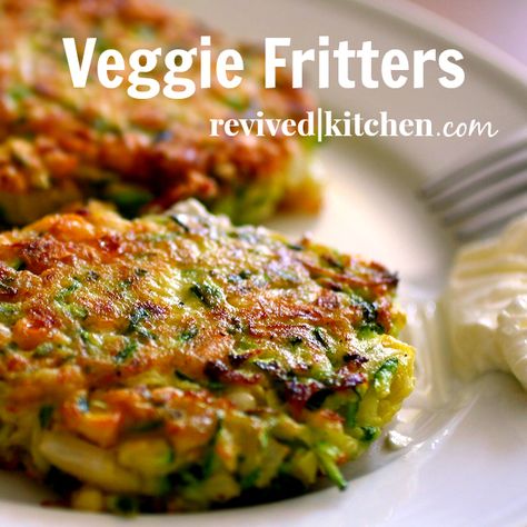 Veggie Fritters (WARNING: addicting!) - Revived Kitchen Broccoli Carrot, Veggie Fritters, Stuffed Chicken, Veggie Dishes, Bb Cream, Vegetable Dishes, Vegetarian Dishes, Beautiful Food, Sans Gluten