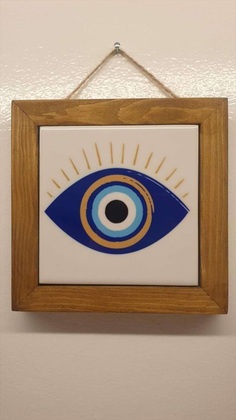 Painted Picture Frames, Home Protection, Paint Projects, Home Decor Handmade, Eye Painting, Wall Frame, Marble Tile, Frame Wall, Wood Wall Decor