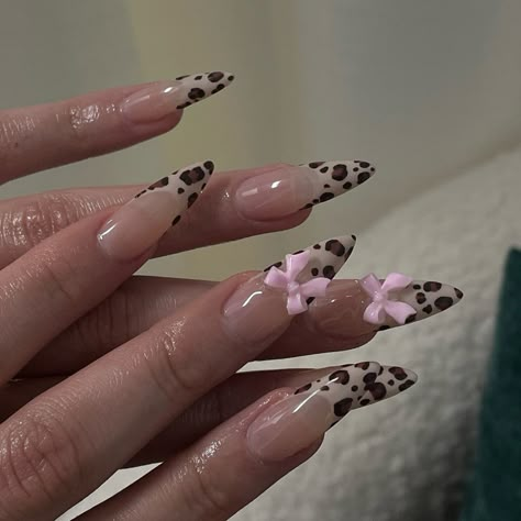 Pink Cheetah Nails, Cheetah Print Nails, Cheetah Nails, Print Nails, Leopard Nails, Almond Nails Designs, Animal Print Nails, Fire Nails, Funky Nails