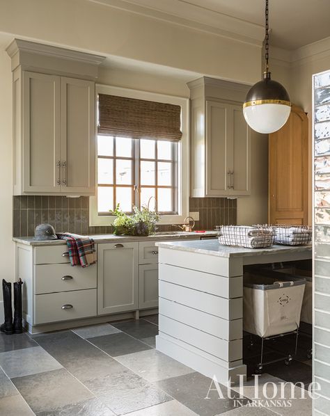 Laundry Room Island, Gray Shiplap, Custom Dog Houses, Laundry Utility Room, Kitchen Country, Limestone Flooring, Mudroom Laundry Room, Laundry Design, Laundry Ideas