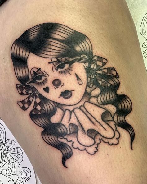 𝕰𝖑𝖑𝖊𝖓 𝕸𝖊𝖑𝖑𝖔𝖓 on Instagram: "*The* sad clown girl from my business card! Thank you to Meagan for traveling from Oklahoma to California 🥲🙏🖤" Pin Up Doll Tattoos, Clown Tattoos For Women, Cartoon Clown Tattoo, Ellen Mellon Tattoo, Creepy Doll Tattoo, Pretty Clown Tattoo, California Inspired Tattoo, Mexican Clown Tattoo, Small Clown Tattoo