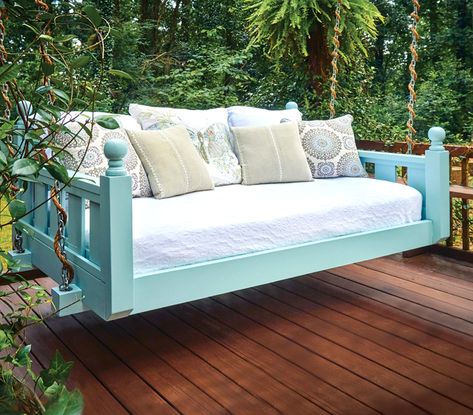 Porch Bed, Diy Porch Swing, Porch Swing Bed, Swing Bed, Covered Porches, Cool Night, Bed Swing, Casa Exterior, Central Air Conditioning