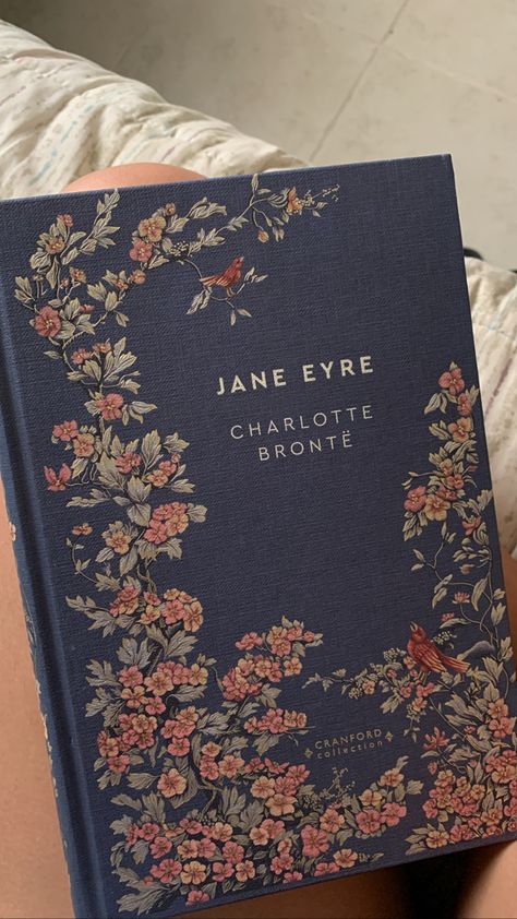 charlotte brontë jane eyre novel Charlotte Bronte Aesthetic, Bronte Aesthetic, Sidney Sheldon Books, Charlotte Bronte Books, Charlotte Brontë, Reading Motivation, Best Book Covers, Aesthetic Books, Unread Books