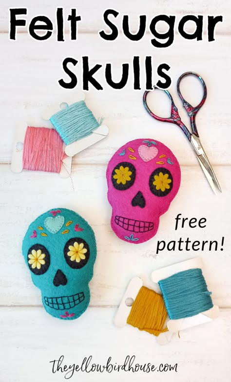 Free Halloween Felt Patterns, Felt Skull Pattern, Sugar Skull Template Free Printable, Halloween Felt Ornaments Patterns Free, Felt Jewelry Diy, Free Halloween Patterns, Diy Day Of The Dead Decorations, Mexican Folk Art Decor Diy, Diy Dia De Los Muertos Decorations Ideas