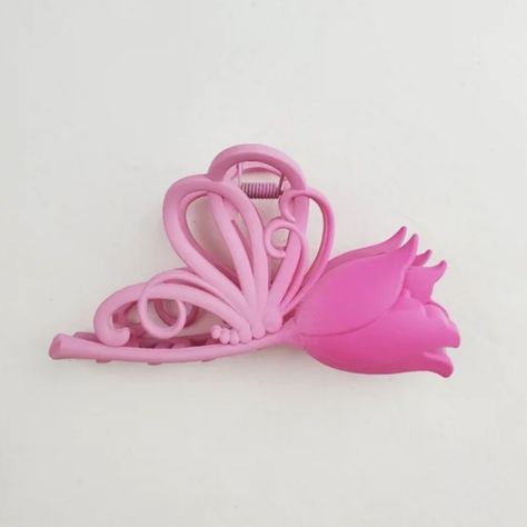 Claw Clips Hair Accessories Plastic Jaw Strong Hold Non Slip Trendy And Fashionable Brand New Color May Vary Due To Lighting Flower Claw Clip, Kawaii Hair Clips, Claw Clip Hair, Claw Clips, Clip Hair, Pink Mini, Pink Princess, Claw Clip, Hair Claw