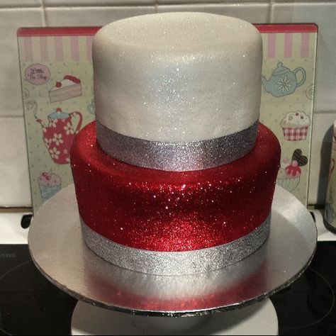 Red, White & Silver Sparkly Glitter 21st Birthday Cake Red And Silver Cupcakes, Red Black And Silver 50th Birthday, Red Glitter Cake Birthday, Quince Cakes Red And Silver, Red Glitter Heart Cake, Glitter 21st Birthday, Birthday Cake Red, Hollywood Cake, Glitter Birthday Cake