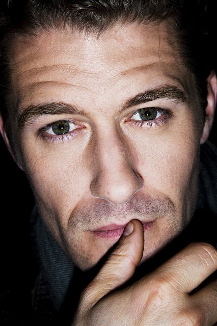 Matthew Morrison and his voice Onika Burgers, Matthew Morrison, Male Celebrity, Hey Good Lookin, Lin Manuel Miranda, Celebrity Beauty, Hd Backgrounds, Cute Actors, Not Enough