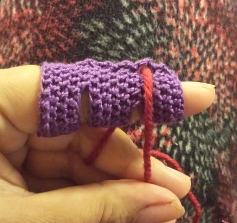 Here is a finger cozy I made that will protect your fingers from the fibers you are knitting or crocheting with. It can also help with keepi... Knitting Journal, Monica Smith, Mochila Crochet, Cozy Pattern, Knitting Notions, Finger Protector, Crochet Tips, Fair Isle Knitting, Crochet Stitches Patterns