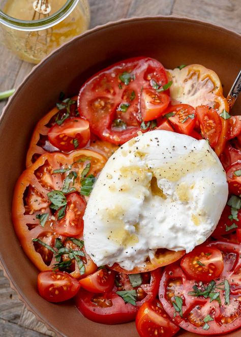 Homemade Champagne, Burrata Board, Homemade Vinaigrette Dressing, Summer Tomato Salad, Zucchini Cornbread, Burrata Recipe, Homemade Vinaigrette, Sliced Tomatoes, Mozzarella Pearls