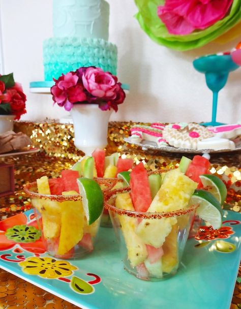 Mexican Baby Shower, Mexican Birthday Parties, Cake Light, Mexican Fiesta Party, Fiesta Birthday Party, Mexican Birthday, Fiesta Theme Party, Tacos And Tequila, Mexican Party Theme