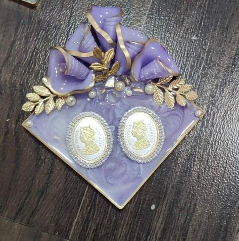 Resin Plate, Diwali Craft, Resin Ideas, Diy Resin Art, Diy Resin, Diwali Decorations, Resin Diy, Handmade Decorations, Resin Art