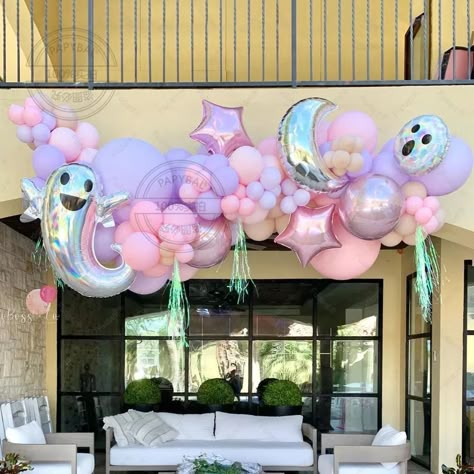 Pastel Halloween Flowers, Pastel Halloween Balloon Arch, Pink Halloween Balloon Arch, Spooky One Pastel Birthday, Boo Shes Two Birthday, Pink Spooky Party, Pink Halloween Balloons, Pink Halloween Birthday Party Decor, A Little Boo Is Almost Due Balloon Arch