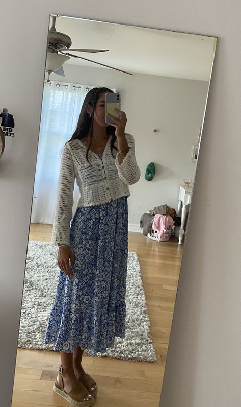 Christian Outfit Ideas, Mass Outfit, Modest Christian Clothing, Modest Church Outfits, Cute Church Outfits, Outfits Men Summer, Modest Girly Outfits, Outfits Aesthetic Summer, Aesthetic Summer Outfits