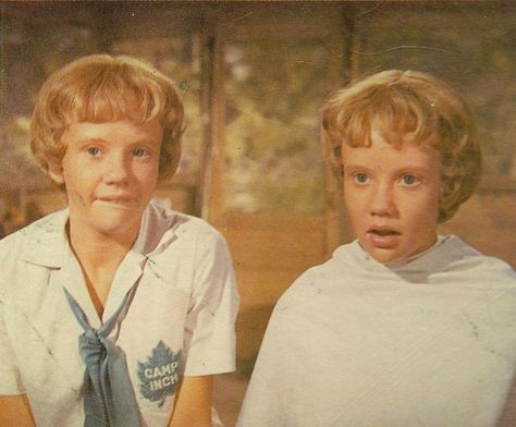 Hayley Mills Parent Trap, Hailey Mills, Haley Mills, Parent Trap Movie, Hayley Mills, The Parent Trap, Disney Live Action Movies, Movie Reels, Child Star