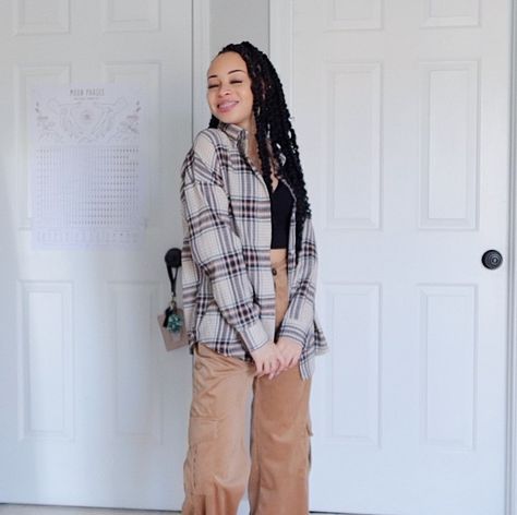 Aliyah Simone Outfits, Aliyah Simone, Simone Ashley Casual, Aaliyah One In A Million Photoshoot, Badkid Aaliyah, Simone Ashley On Instagram, Brace Face, Swag Outfits For Girls, Swag Outfits