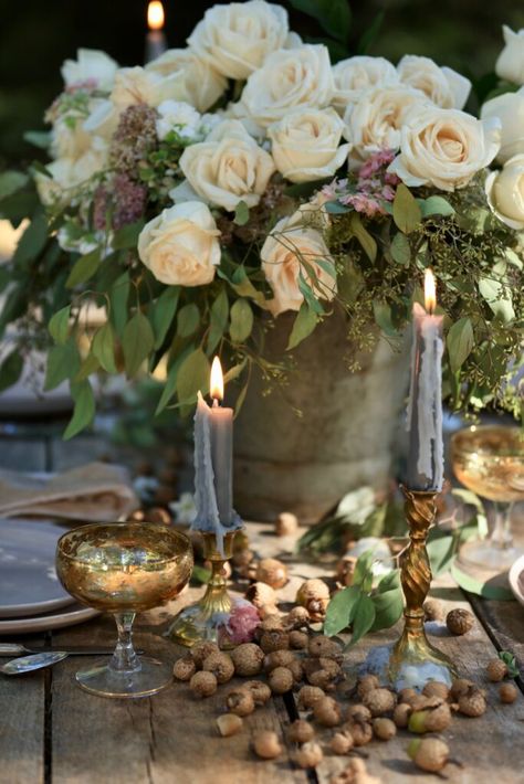 Autumn Table Styling Tips - French Country Cottage Farmhouse Style Lighting, French Vintage Decor, Simple Centerpieces, Fall Table Settings, Autumn Table, Shabby Chic Interiors, Fall Tablescapes, Table Styling, Pretty Tables