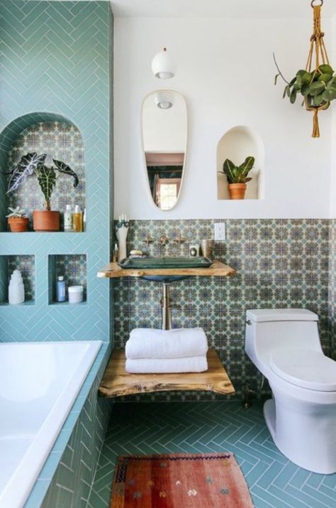 Colorful Minimalism, Makeover Kamar Mandi, Zimmer Diy, Green Tiles, Rectangular Sink Bathroom, Fireclay Tile, Deco Boheme, Bathroom Colors, Bathroom Makeover