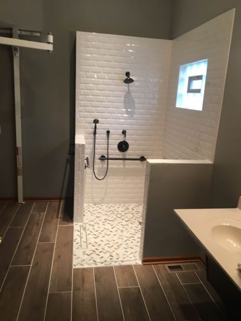 roll in shower Ada Roll In Showers, Wheelchair Shower Walk In, Roll In Shower Ideas, Roll In Showers Master Bath, Handicapped Bathroom, Wheelchair Accessible Shower, Accessible Bathrooms, Half Wall Shower, Shower Dimensions