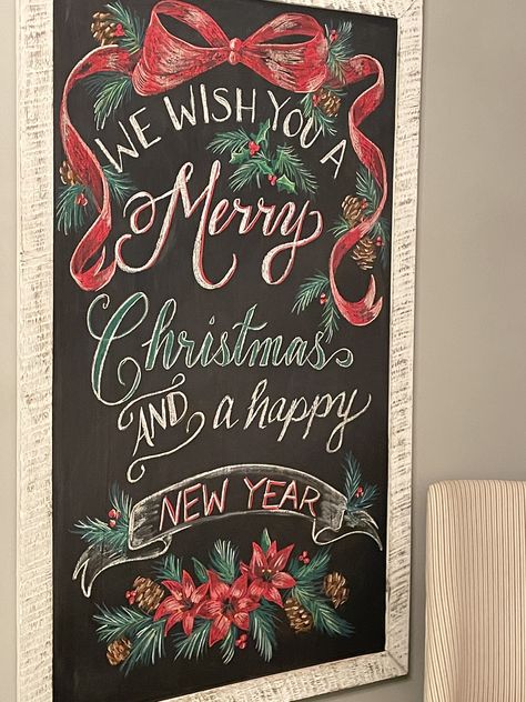 Chalk Art Board, Christmas Chalkboard Art Diy, Black Friday Chalkboard Art, Christmas Black Board Ideas, Christmas Coffee Board Ideas, Chalk Board Christmas, Cake Chalkboard Art, Christmas Coffee Chalkboard Art, Holiday Chalkboard