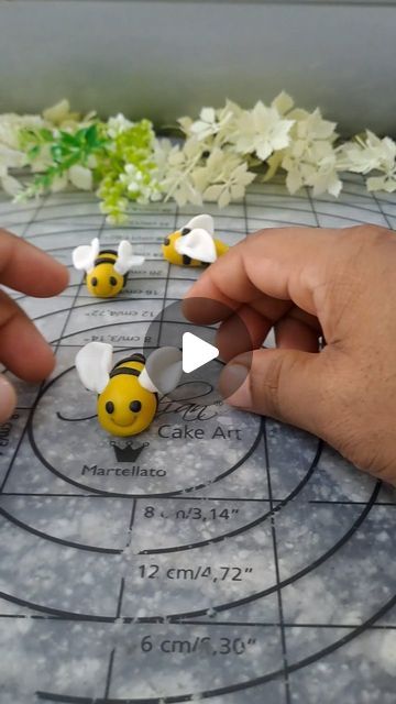 Fondant Bees How To Make, Sweet As Can Bee Cake, Clay Bees How To Make, Royal Icing Bees, Bee Cakes Ideas, Bee Cake Ideas, Love Reels Instagram, Bees Cake, Bee Wedding Cake