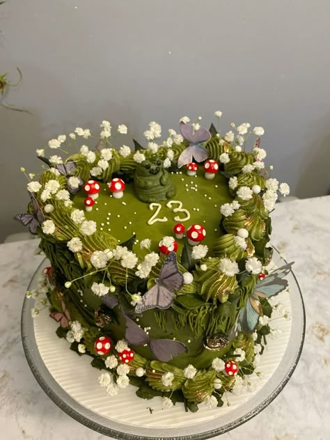 Tort Hello Kitty, Mushroom Party, Mushroom Cake, Shrek Party, Fairy Birthday Cake, Fairy Garden Birthday, Fairy Garden Birthday Party, Vintage Birthday Cakes, Garden Birthday Party