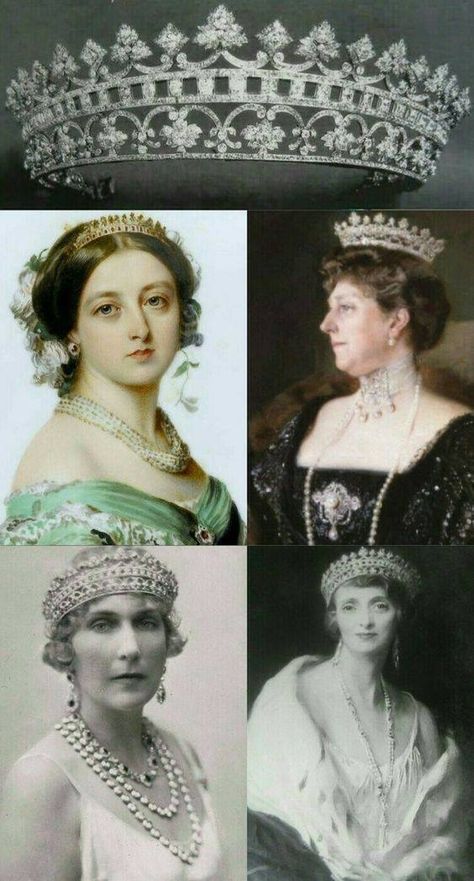 Queen Victoria Tiara, Queen Victoria Jewellery, Queen Victoria Crown, Royal Family Jewels, Strawberry Leaf, Royal Family Fashion, Gaun Abad Pertengahan, British Crown Jewels, Royal Crown Jewels