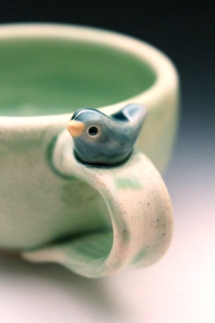 ; Bird Cup, Birds Movie, Green Cups, Tanah Liat, Handmade Cups, Pottery Classes, Spring Gifts, Pottery Mugs, Ceramic Clay