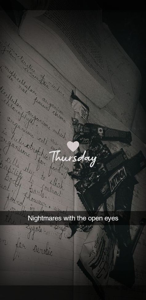 Late Night Thought Streak, Late Night Studies Snapchat, Late Night Study Captions, Late Night Fake Snap, Late Night Study Quotes, Late Night Streaks, Late Night Snap Quotes, Late Night Snap Ideas, Late Night Instagram Story