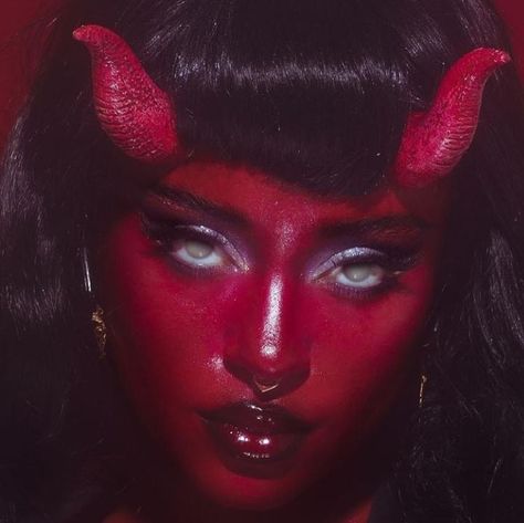 Be Witched, Kali Ledger, Demon Makeup, Devil Makeup, Bump In The Night, Devil Costume, Things That Go, Face Art Makeup, Halloween Makeup Inspiration