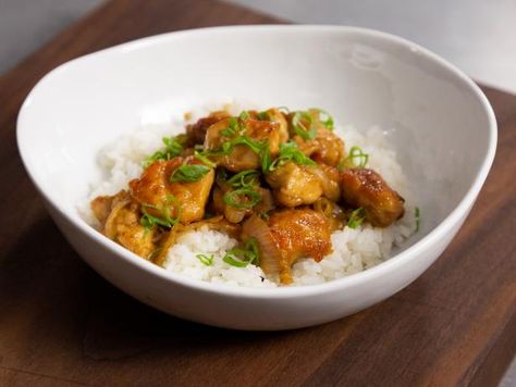 Japanese Yakitori, Yakitori Recipe, Salt And Pepper Shrimp, Chicken With Rice, Pepper Shrimp, Andrew Zimmern, Rice Bowls Recipes, Braised Chicken, Food Network Magazine