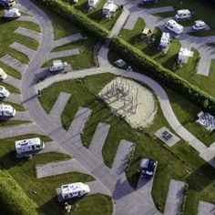 Best Rv Parks, Urban Design Concept, Camping Park, Glamping Resorts, Rv Parks And Campgrounds, Interior Architecture Drawing, Park Ideas, Rv Resort, Park Landscape