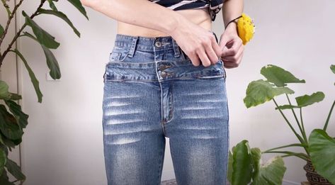 Low Waist To High Waist Diy, High Rise To Low Rise Jeans Diy, Low Rise To High Rise Jeans Diy, Making Jeans Bigger Waist, Transform High Waist Jeans To Low Waist, Refashion Jeans, Paper Bag Jeans, How To Make Jeans, Bell Jeans